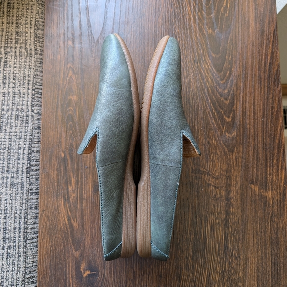 Dansko Lexie Green Leather Pointed Mule Flat Slip on Comfort Shoes - Picture 8 of 11